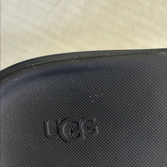 UGG JELLA CLEAR SLIDES LIKE NEW BLACK size 81/2 ? - Picture 6 of 16